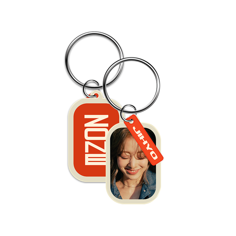 JIHYO (TWICE) ZONE KEYCHAIN